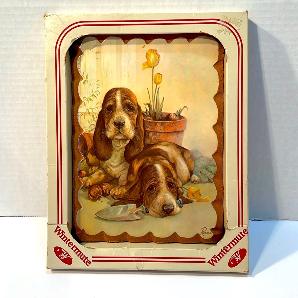 NOS Vintage Bassett Hounds Wood Print Picture